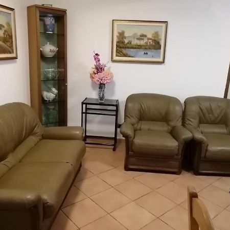 Casa Del Leone Apartment Uscio ภายนอก รูปภาพ